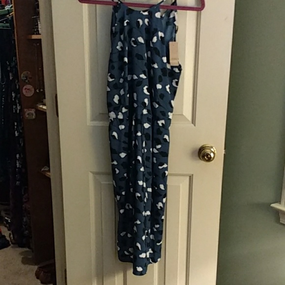 LOFT Dresses & Skirts - Loft mid dress